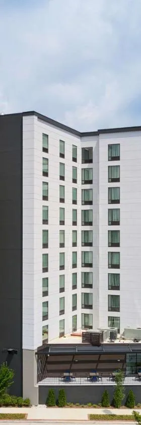 Hampton Inn Towson Downtown，位于陶森的酒店