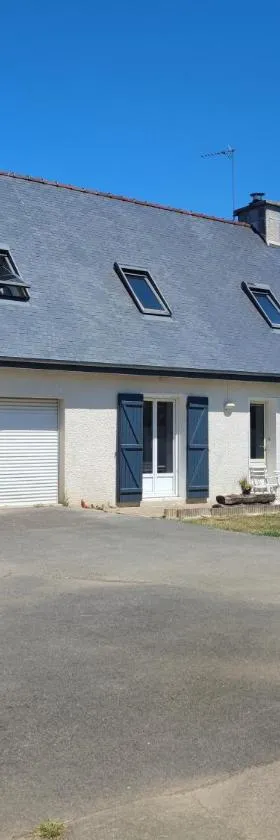 Maison entre terre et mer ***，位于孔卡尔诺的酒店