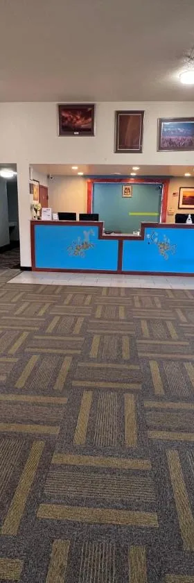 Colby Inn and Suites，位于科尔比的酒店