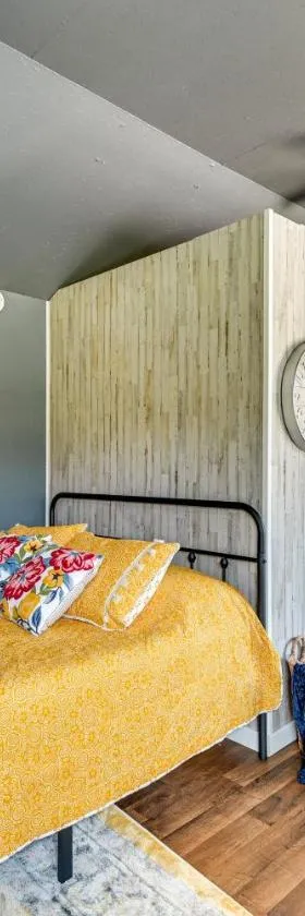Brownsville Studio Cottage - Walk to Mammoth Cave!，位于Brownsville的酒店