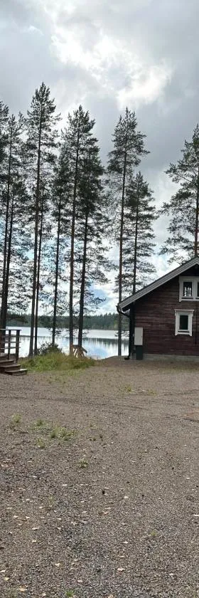 Iloinen Mökki，位于凯乌鲁的酒店