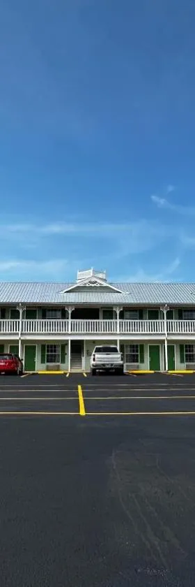 Key West Inn - Chatsworth，位于Chatsworth的酒店