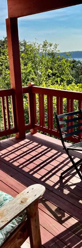 The Peregrine Suite - Comfort and Luxury in the Heart of Kodiak，位于科迪亚克的酒店