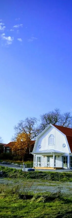 Jädra Gårdshotel，位于恩雪平的酒店