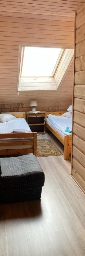 Kurėnų Užeigos Svečių Namai，位于Kurėnai的酒店