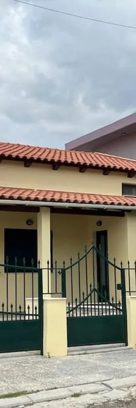Zaros Cottage，位于扎罗斯的酒店