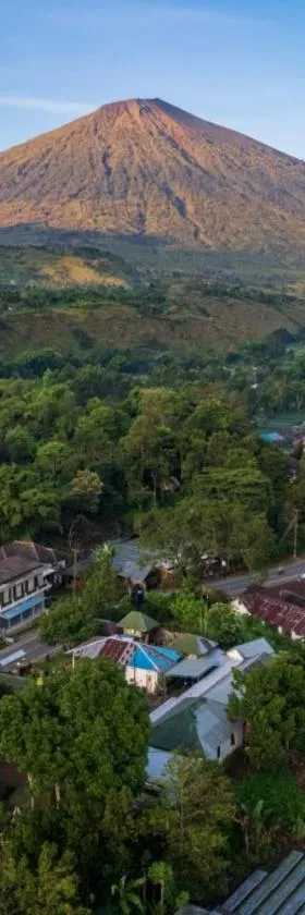 Tresno Sembalun Rinjani，位于塞姆博伦拉旺的酒店