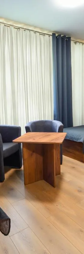 Pokoje Gościnne MODR，位于Karniowice的酒店