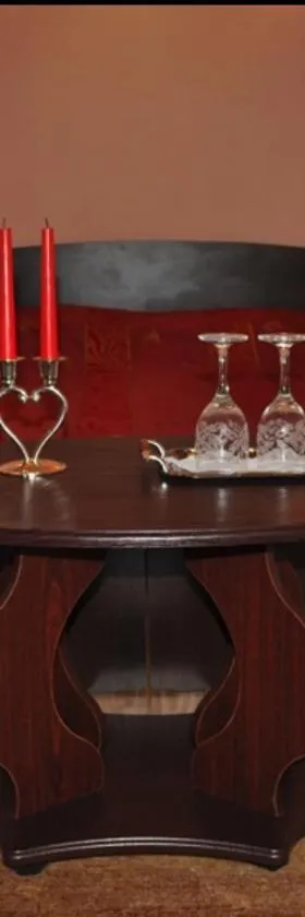 Hotel Ellegance，位于Donduşeni的酒店