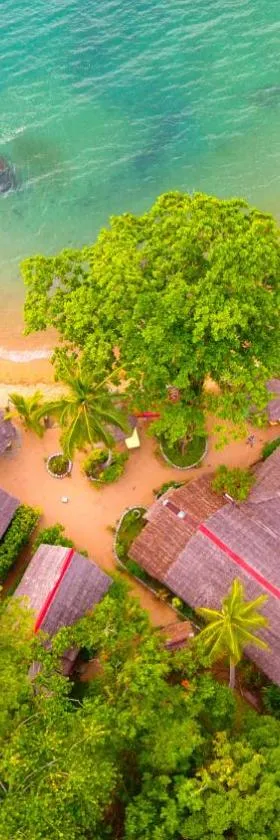 Floraly Komba Hotel - Nosy Komba，位于Nosy Komba的酒店