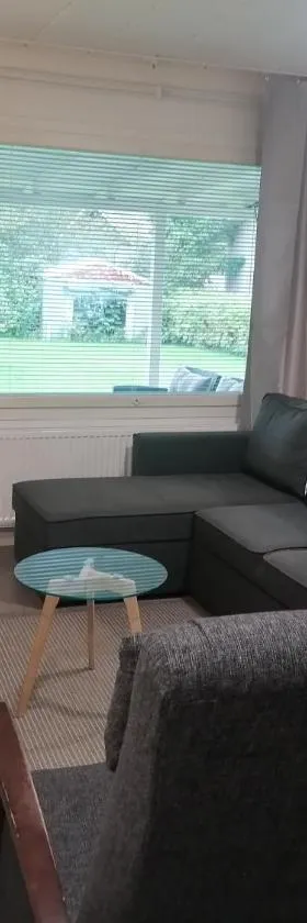 Majoituspalvelu Nurmi Apartment Peipontie 3 B，位于拉赫的酒店