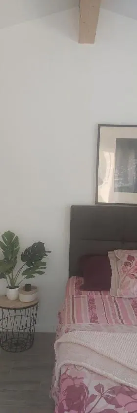 Chambre climatisée à 20 minutes de bordeaux，位于Marcamps的酒店