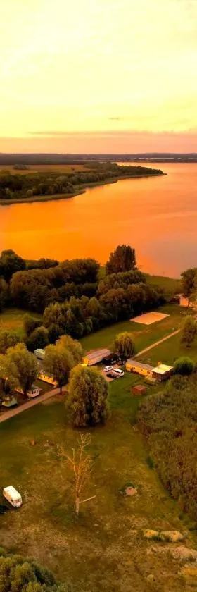 Ośrodek Wypoczynkowy "Marina Rozbejko"，位于梅希利布日的酒店