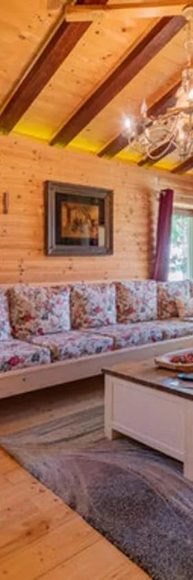 Lika holiday home Mazini，位于Gračac的酒店