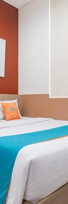 Sans Hotel Rajawali Surabaya by RedDoorz，位于Krembangan的酒店
