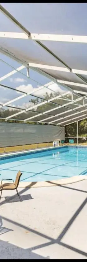 Apopka heavenly pool，位于奥兰多的酒店