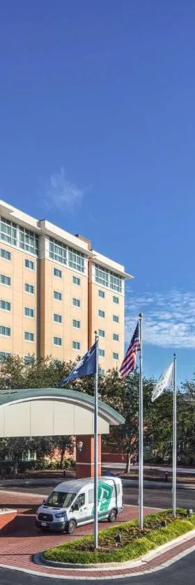 北查尔斯顿机场会议中心希尔顿合博套房酒店，位于查尔斯顿的酒店