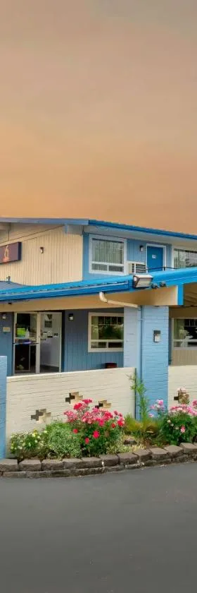 Studio 6 Suites - Albany, OR，位于奥尔巴尼的酒店