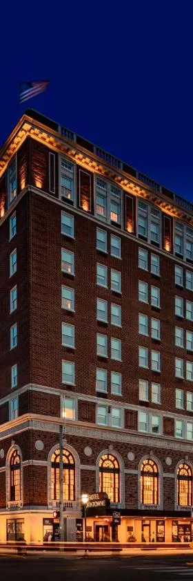 The Yorktowne Hotel, Tapestry Collection by Hilton，位于约克的酒店