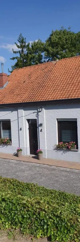 Le Gîte du Mont de la Hutte，位于Ploegsteert的酒店