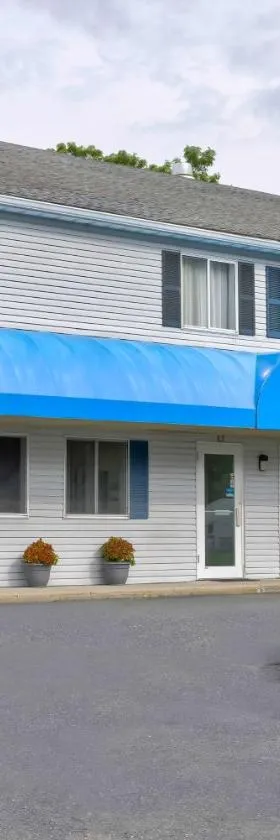Motel 6 Bethel, CT - Danbury，位于贝瑟尔的酒店