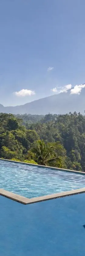 Tapa Agung View Besakih，位于Menanga的酒店