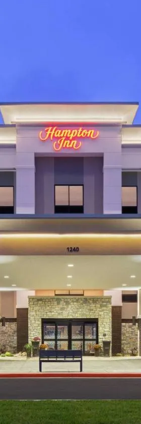 Hampton Inn Sikeston，位于塞克斯顿的酒店