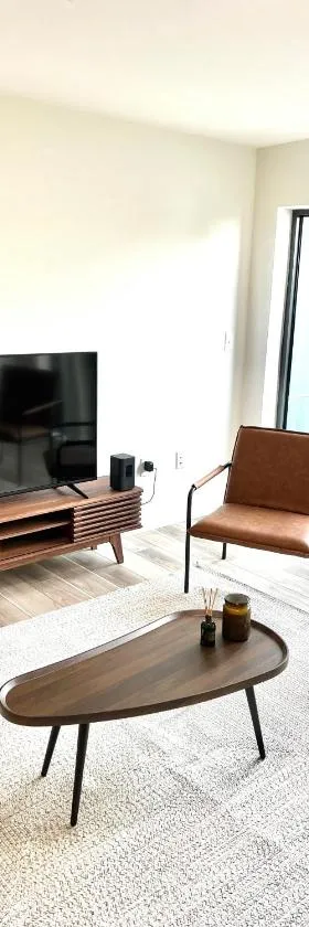 Luxury Furnished Apartment in Heart of Quincy，位于昆西的酒店