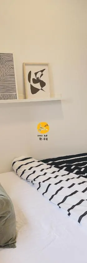 A Private Room With Private Bathroom & Private Entrance,15 mins to KLIA, KLIA2, Sepang- Host By Private Locals Resident, Provide Paid Airport Transport Service, Downstairs Eatery & MCD, Petrol Station, ATM, 7-11，位于Kampong Bekoh的酒店