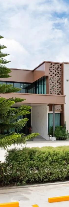 Wellington Hotel Prachuapkhirikhan，位于Ban Nong Bua的酒店