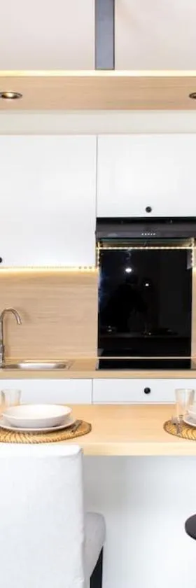 Appartement Moderne et Tropical 15 min Paris，位于奥尔日河畔于维西的酒店