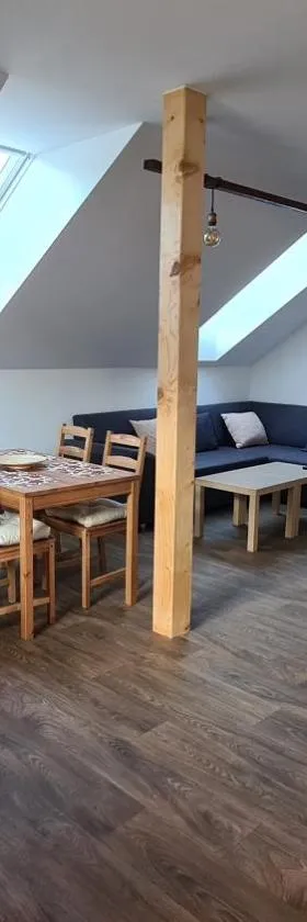 Apartmán Malá Valaška，位于Ratiboř的酒店