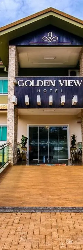 Golden View Hotel，位于Capitão Leônidas Marques的酒店
