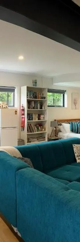 GOLDFIELDS STUDIO APARTMENT, Beaconsfield - Fully Self-contained, air-conditioning，位于Beaconsfield的酒店