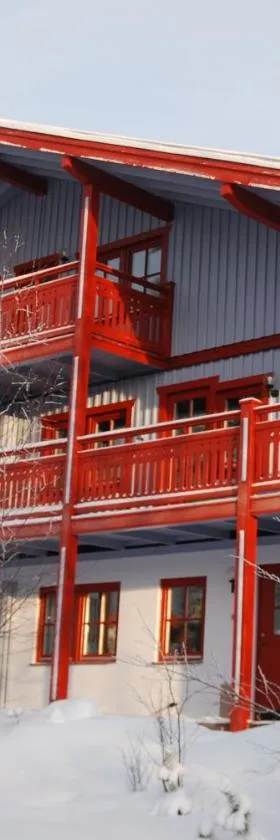 Idre Fjäll, Söderbyn Ski in Ski out, 30 m till pisten，位于伊德菲尔的酒店