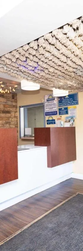 代顿胡伯高地戴斯酒店，位于胡伯高地的酒店