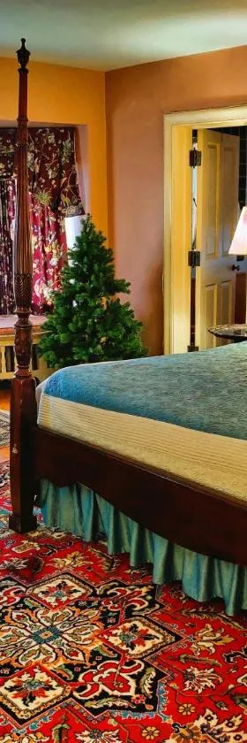 Montague Inn Bed & Breakfast，位于萨吉诺的酒店