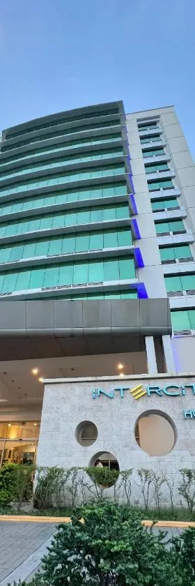 Intercity Hotels San Pedro Sula，位于圣佩德罗苏拉的酒店