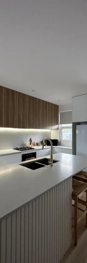 12 Stern Way New Gisborne，位于吉斯伯恩的酒店