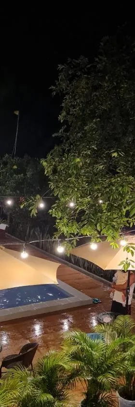 Tinipak Lodge，位于塔奈的酒店