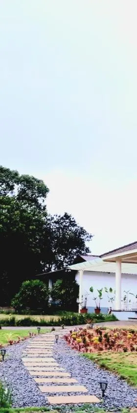 Villa Wodeyarmutt Tropical luxury living，位于Sringeri的酒店