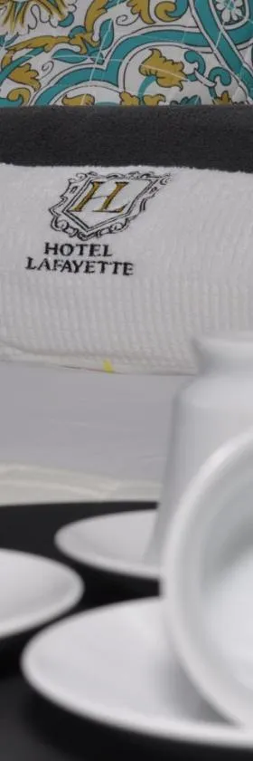 Hotel Lafayette，位于Itaquaquecetuba的酒店