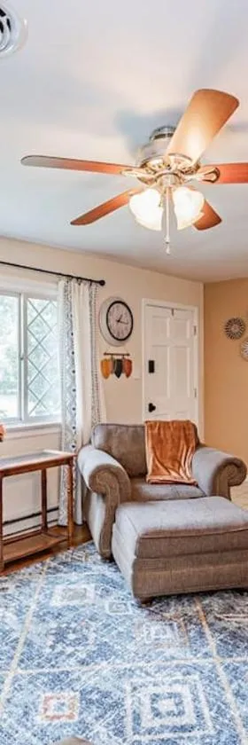 Kelly's Comfortable Quinton Home，位于Quinton的酒店