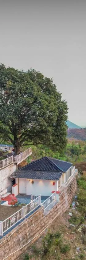 SaffronStays Woodpeckers Villa, Dehradun，位于Rājpur的酒店