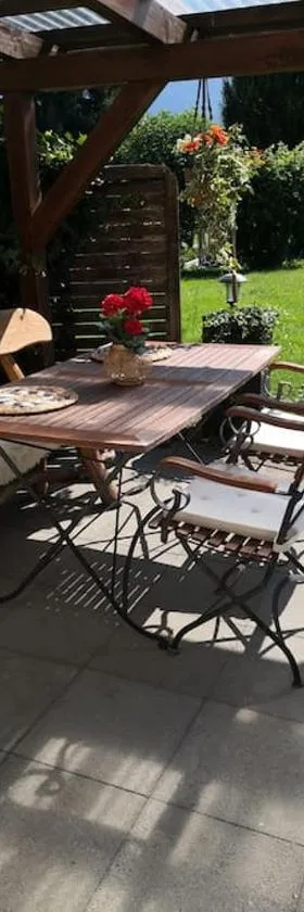 Garten-Wohnung，位于埃申的酒店