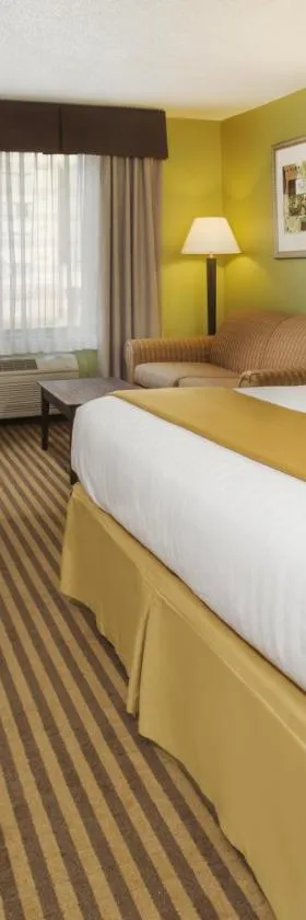 Kalamazoo Hotel and Suites，位于卡拉马祖的酒店