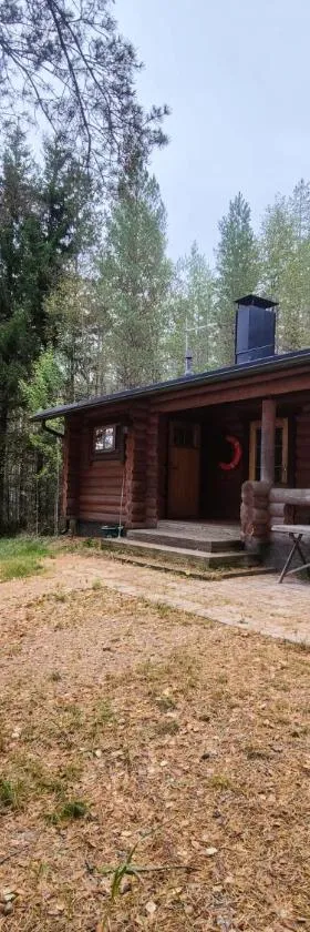 Kalliorinteen Mökit Havupirtti，位于特于塞的酒店