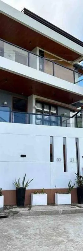 Sunset House，位于Lucban的酒店