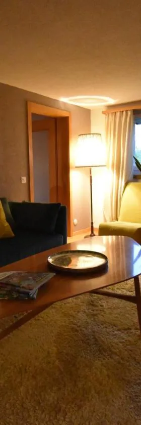 Bonis 2,5 Zimmer Ferienwohnung，位于埃申茨的酒店