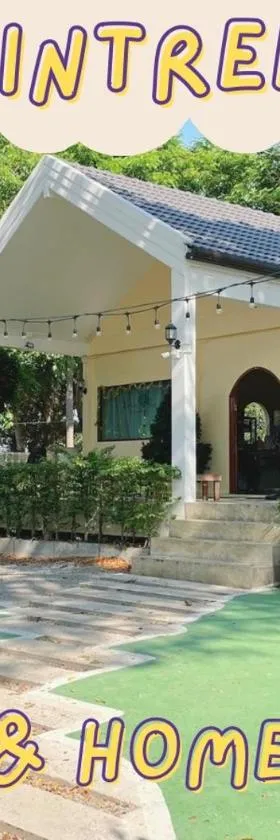 Rain Tree Cafe & Homestay，位于乌泰他尼府的酒店